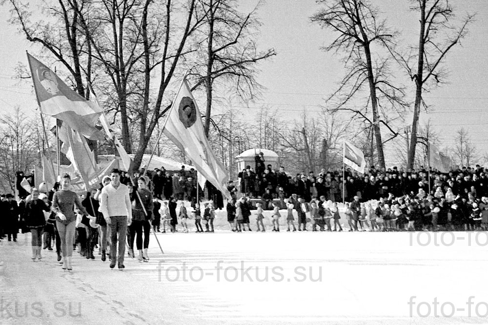 Праздник 8 Марта в Измайловском парке